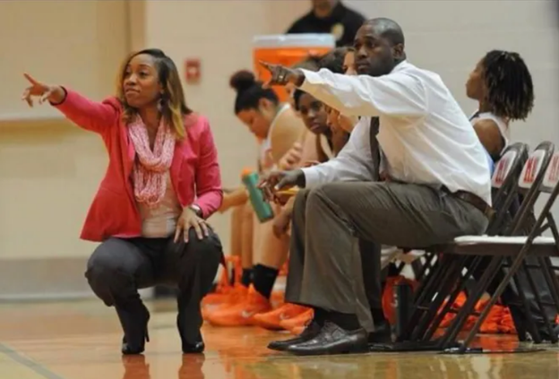  Coach Hood